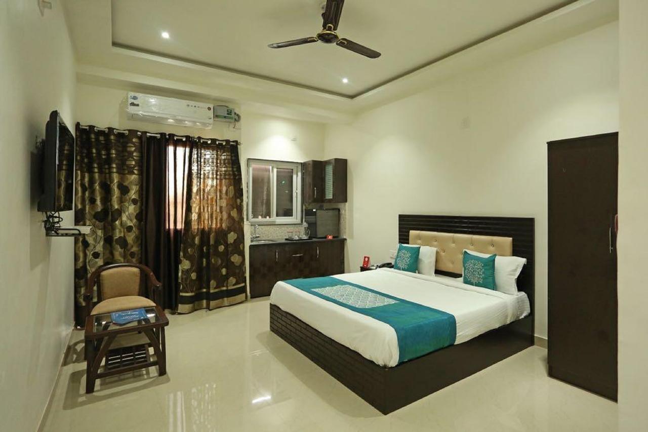 Hotel Anamsa Residency Vrindāvan Exterior foto