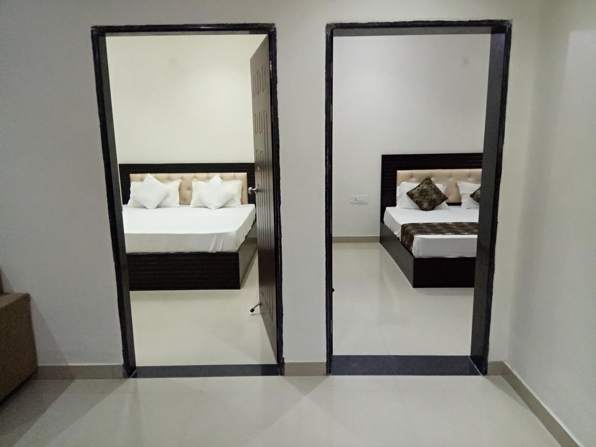Hotel Anamsa Residency Vrindāvan Exterior foto