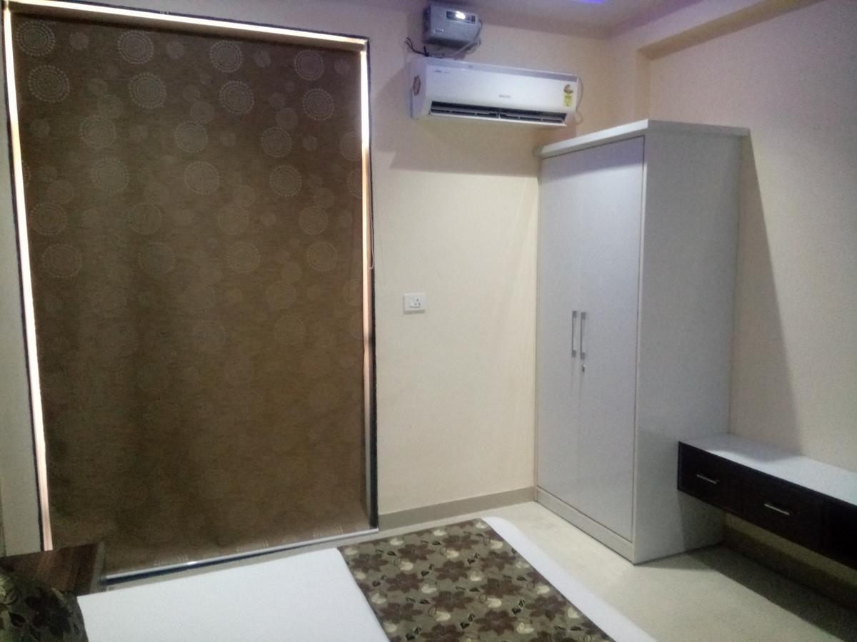 Hotel Anamsa Residency Vrindāvan Exterior foto